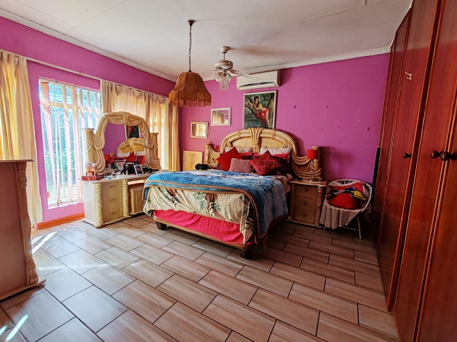 4 Bedroom Property for Sale in Dassie Rand North West